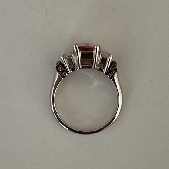 925 Sterling Silver Princess Cut CZ 3-Stones Ring - Picture 4 of 4